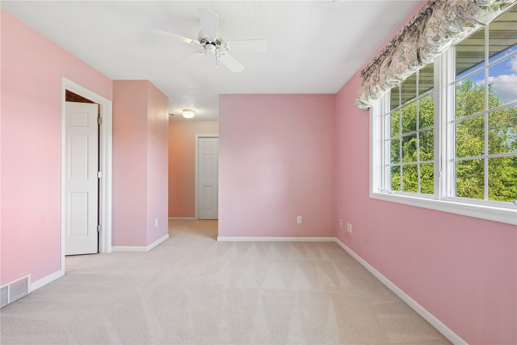 1837 Jordan Creek Road NE Solon IA 52333