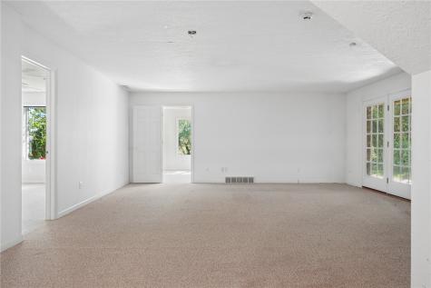 1837 Jordan Creek Road NE Solon IA 52333