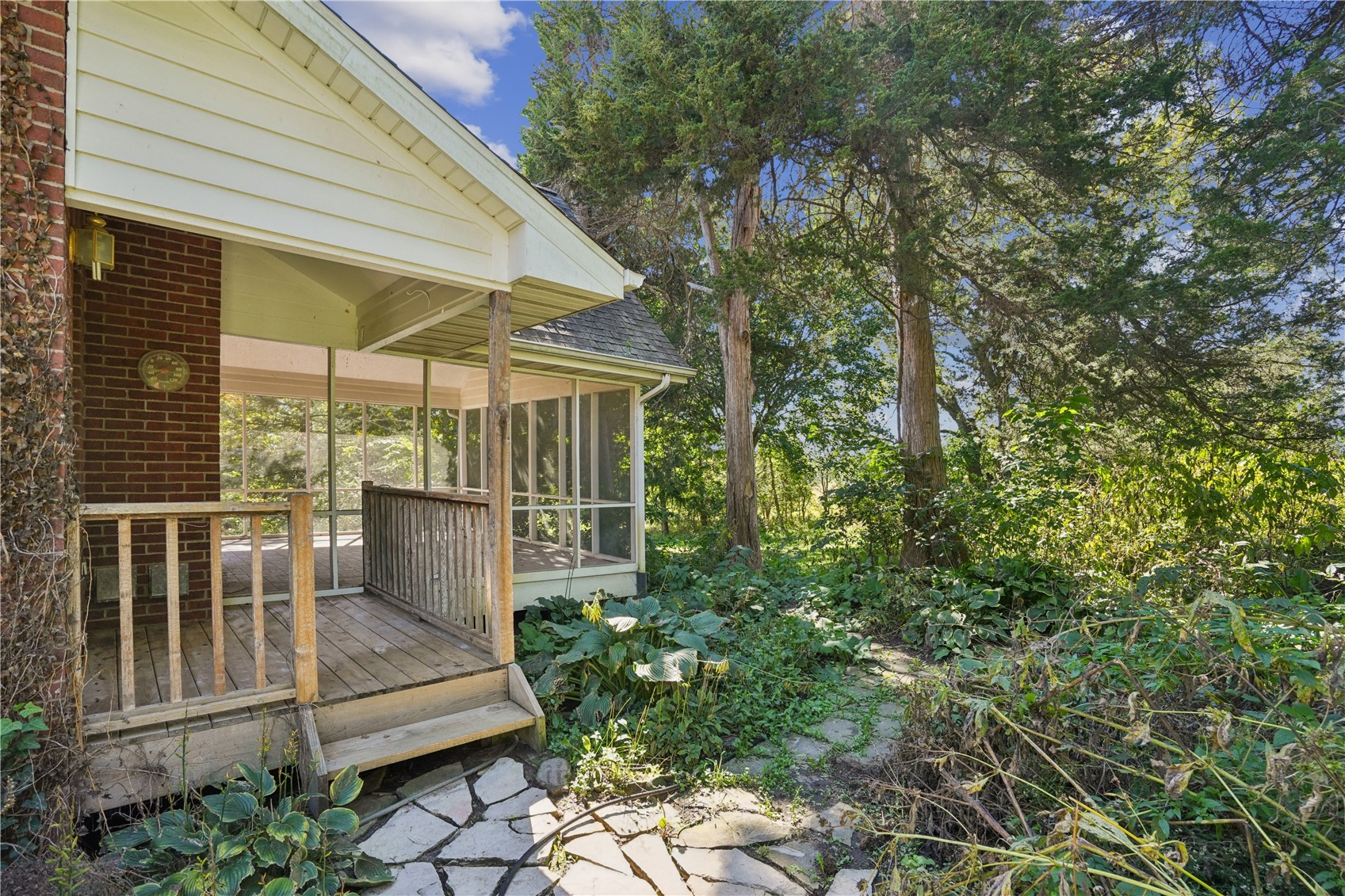 1837 Jordan Creek Road NE Solon IA 52333