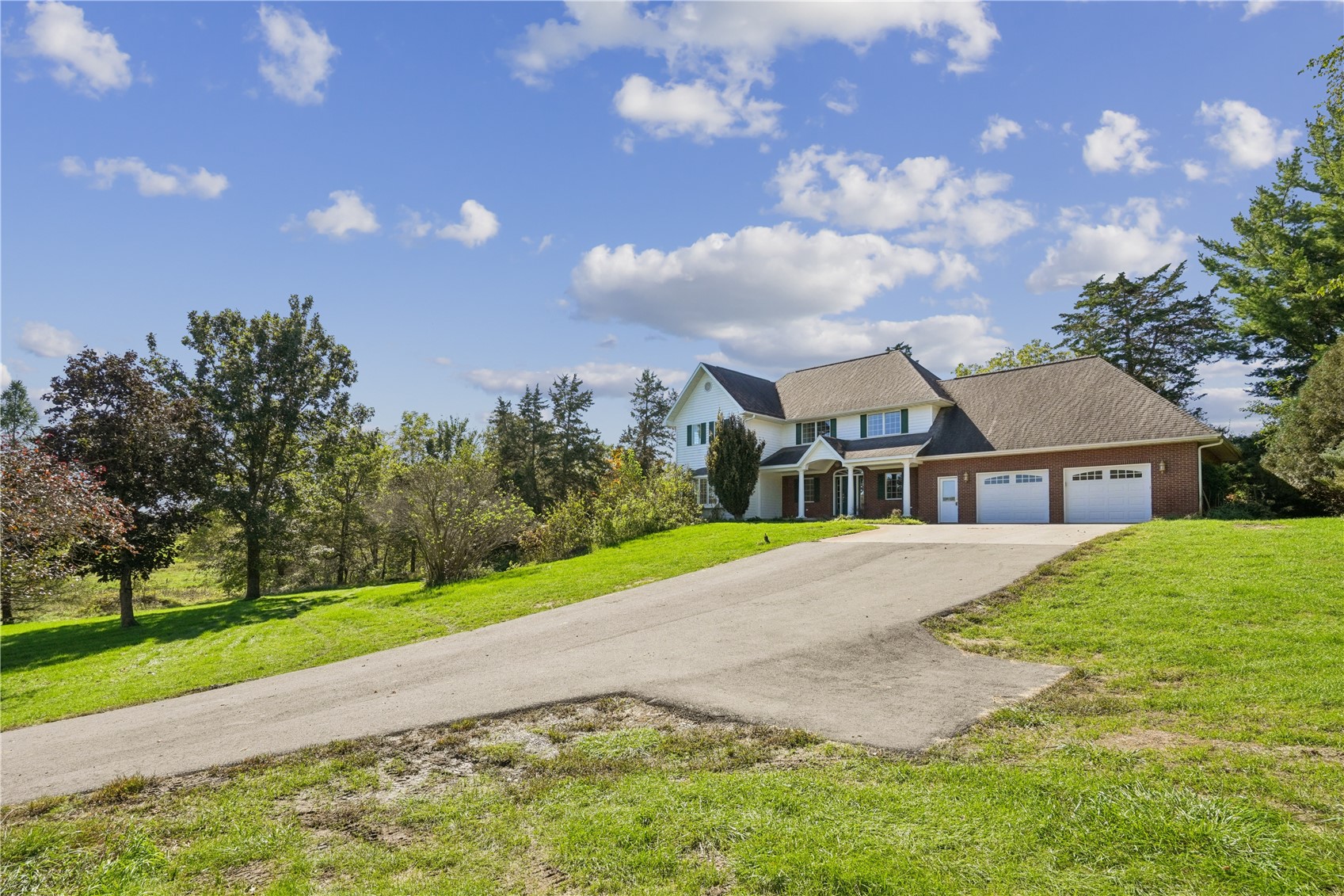 1837 Jordan Creek Road NE Solon IA 52333