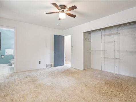 396 Red Fox Road SE Cedar Rapids IA 52403