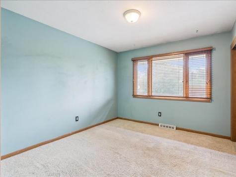 396 Red Fox Road SE Cedar Rapids IA 52403