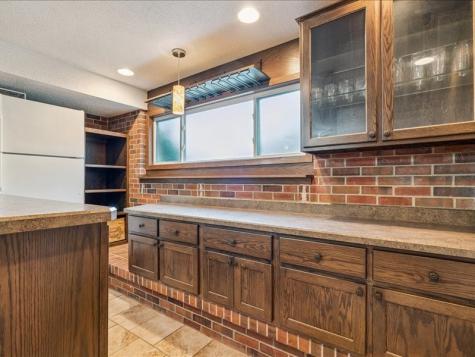 396 Red Fox Road SE Cedar Rapids IA 52403