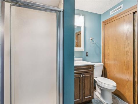 396 Red Fox Road SE Cedar Rapids IA 52403