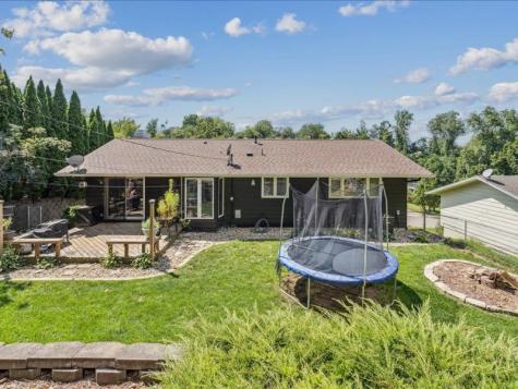 396 Red Fox Road SE Cedar Rapids IA 52403