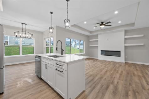 1609 38th Street SE Cedar Rapids IA 52403