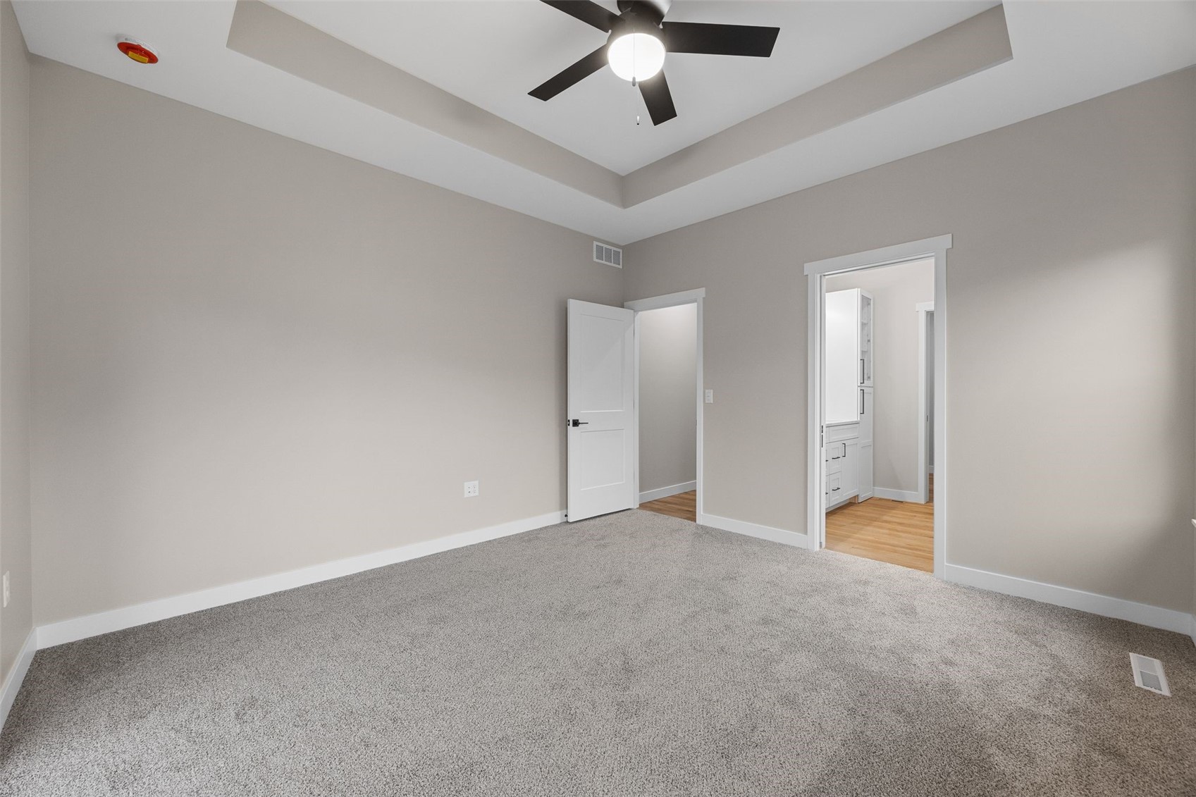 1609 38th Street SE Cedar Rapids IA 52403