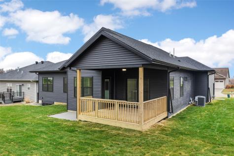 1609 38th Street SE Cedar Rapids IA 52403