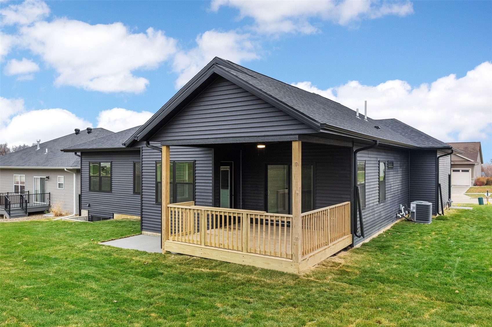 1609 38th Street SE Cedar Rapids IA 52403