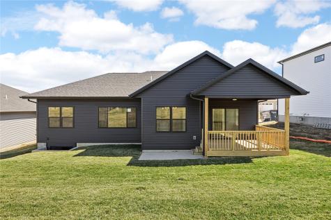 1609 38th Street SE Cedar Rapids IA 52403
