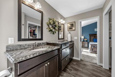 1626 Prairie Rose Drive SW Cedar Rapids IA 52404