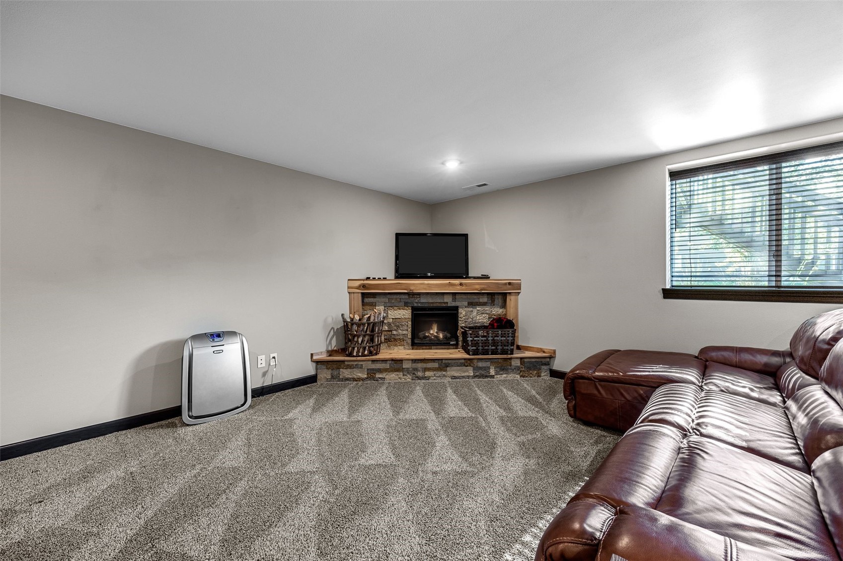 1626 Prairie Rose Drive SW Cedar Rapids IA 52404
