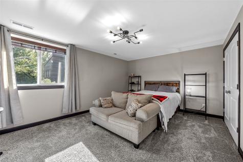 1626 Prairie Rose Drive SW Cedar Rapids IA 52404