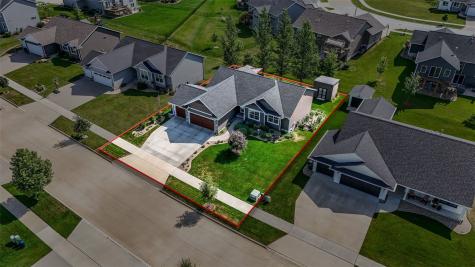 1626 Prairie Rose Drive SW Cedar Rapids IA 52404