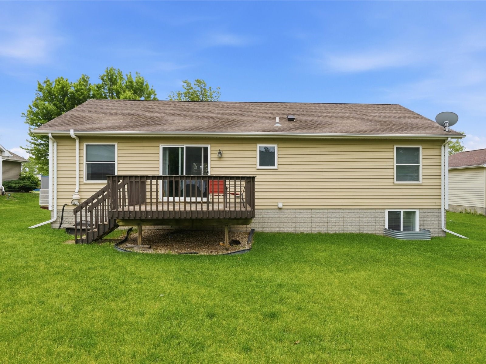 1009 Business 30 SW Mt Vernon IA 52314