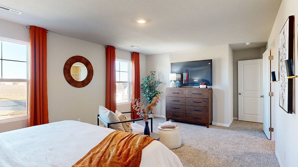 728 E Goldfinch Drive Tiffin IA 52340