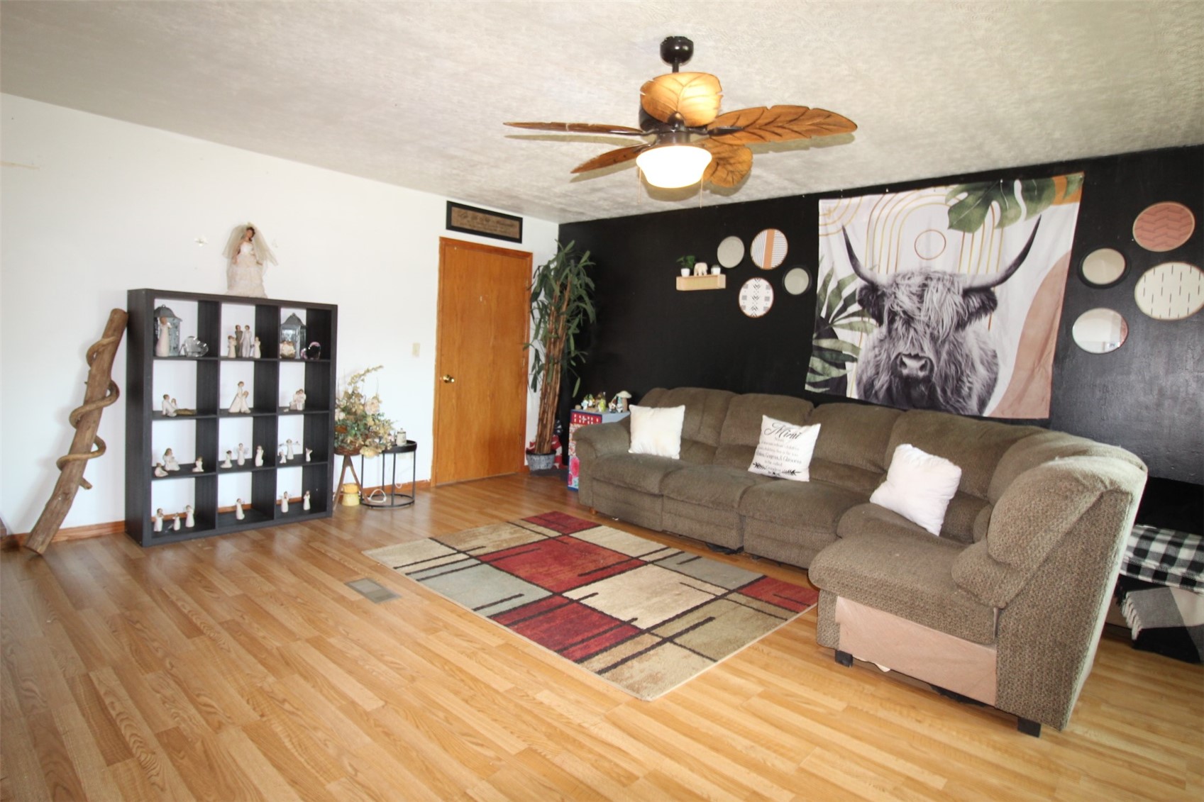 222 W 5th Street Tipton IA 52772