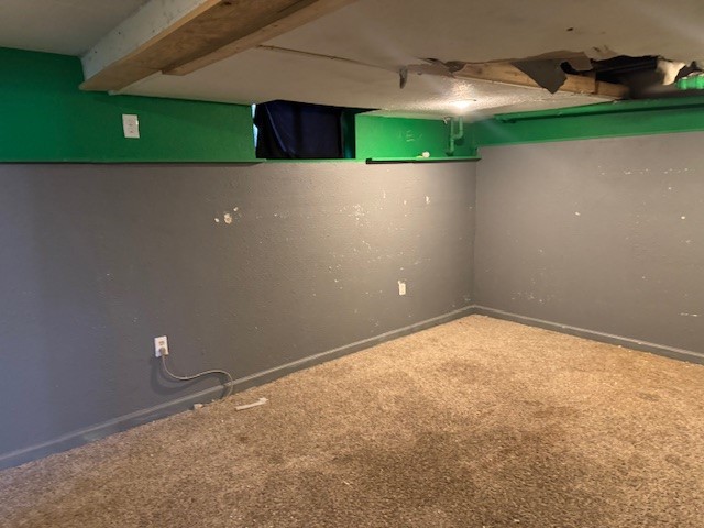 1233 Rainbow Drive Cedar Falls IA 50613