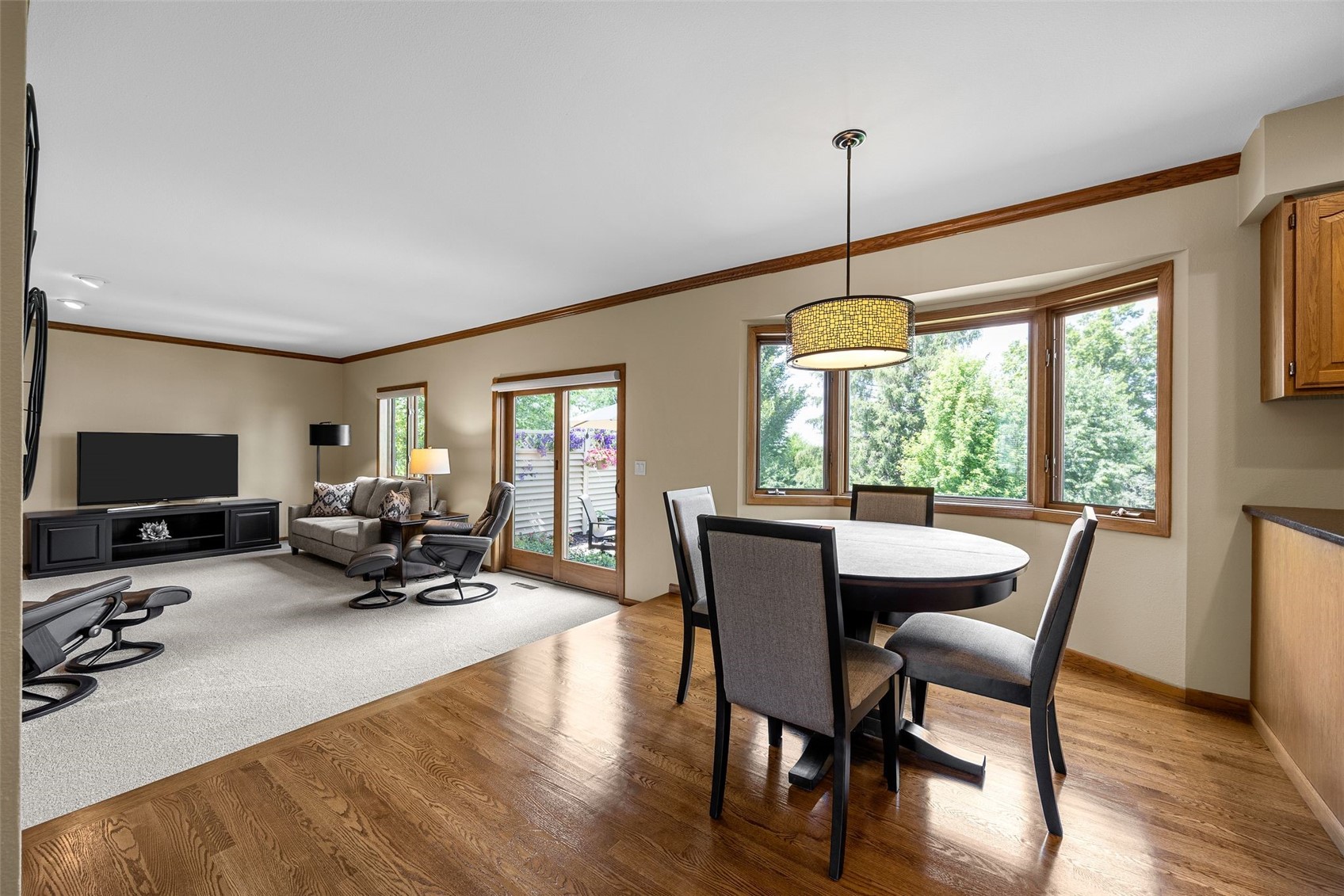 3120 Falcon Drive NE Cedar Rapids IA 52402