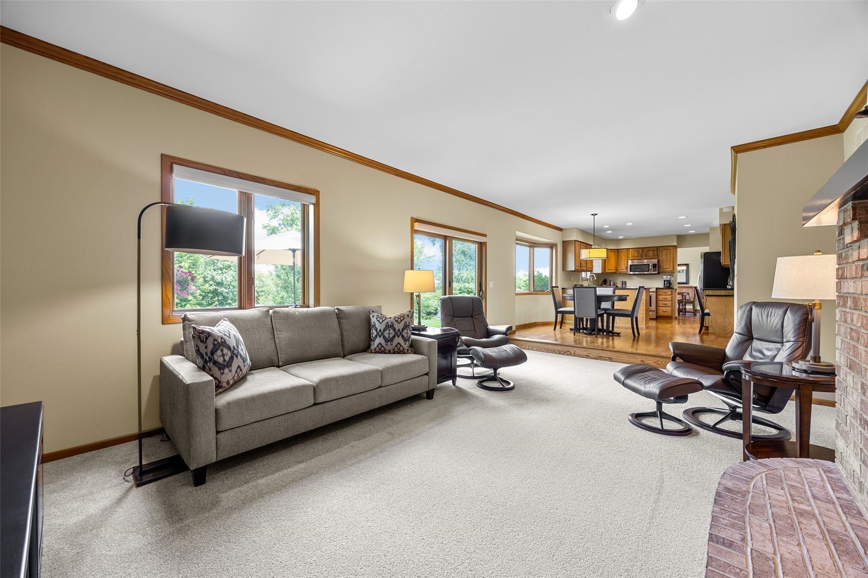3120 Falcon Drive NE Cedar Rapids IA 52402