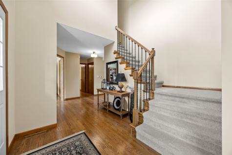 3120 Falcon Drive NE Cedar Rapids IA 52402