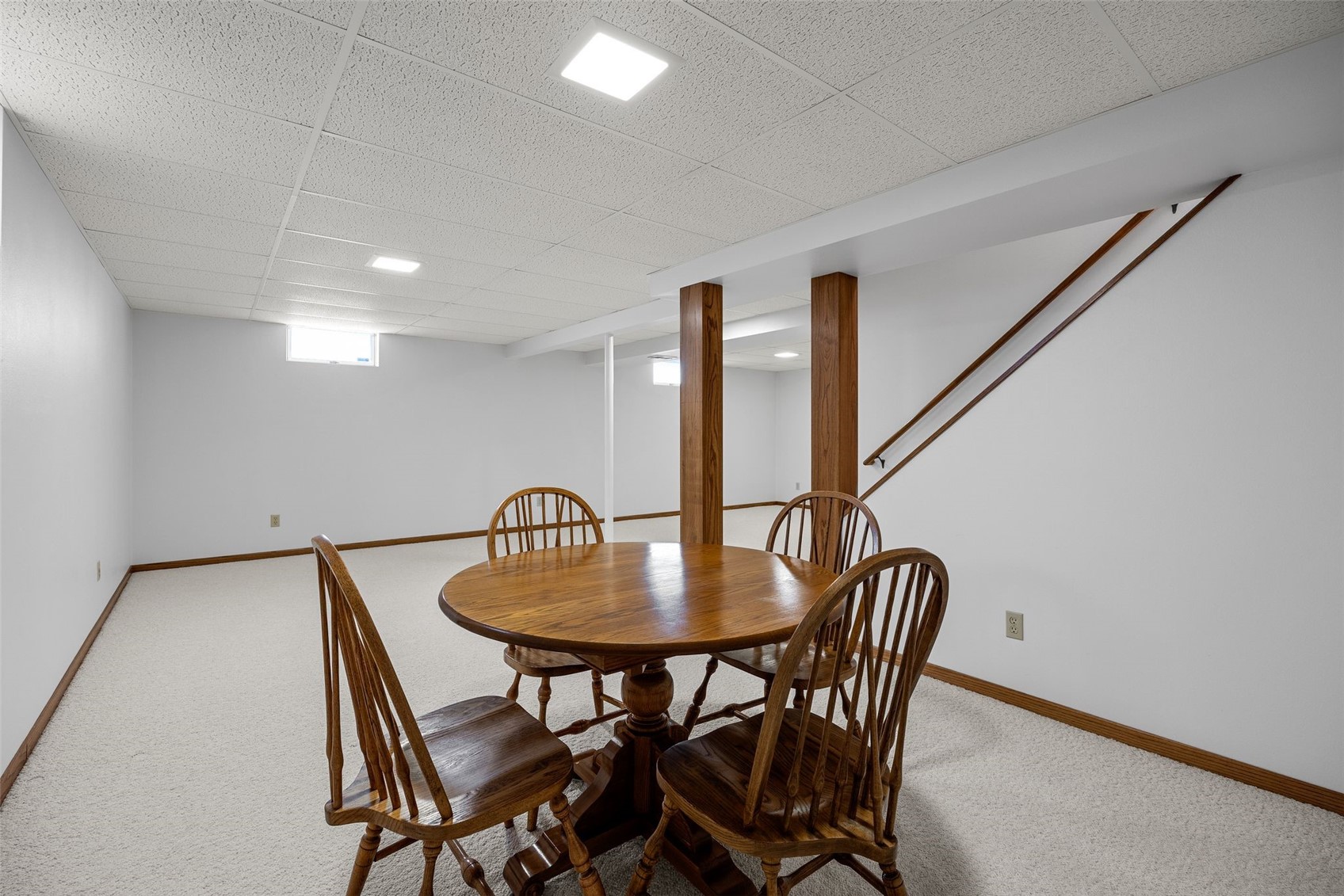 3120 Falcon Drive NE Cedar Rapids IA 52402