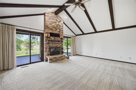 4140 Elkhorn Drive Cedar Rapids IA 52411