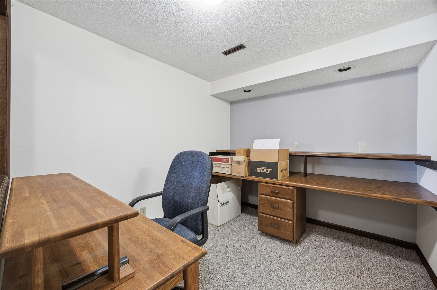 4140 Elkhorn Drive Cedar Rapids IA 52411