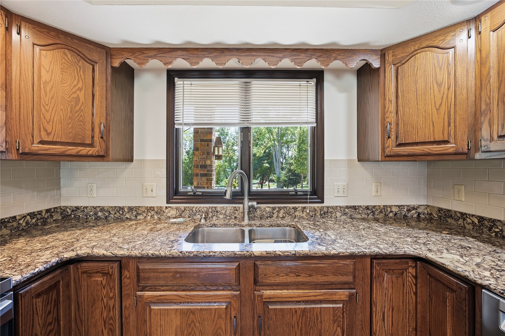 4140 Elkhorn Drive Cedar Rapids IA 52411