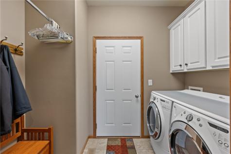 250 Ridgewood Drive Hiawatha IA 52233