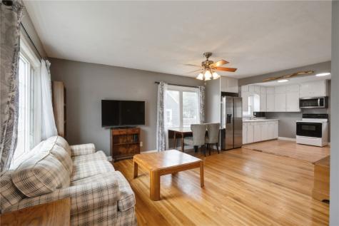 2418 Franklin Avenue NE Cedar Rapids IA 52402