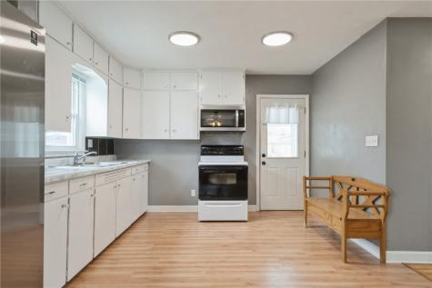 2418 Franklin Avenue NE Cedar Rapids IA 52402