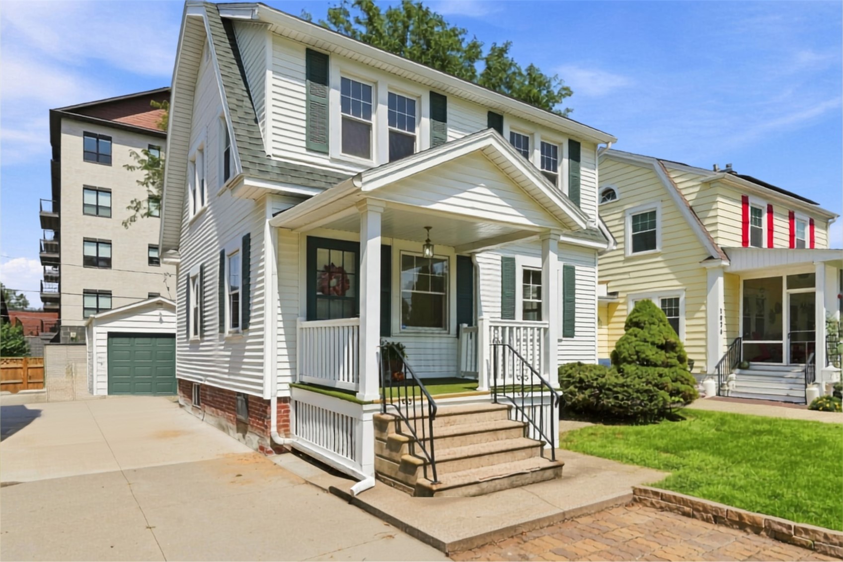 1972 2nd Avenue SE Cedar Rapids IA 52403