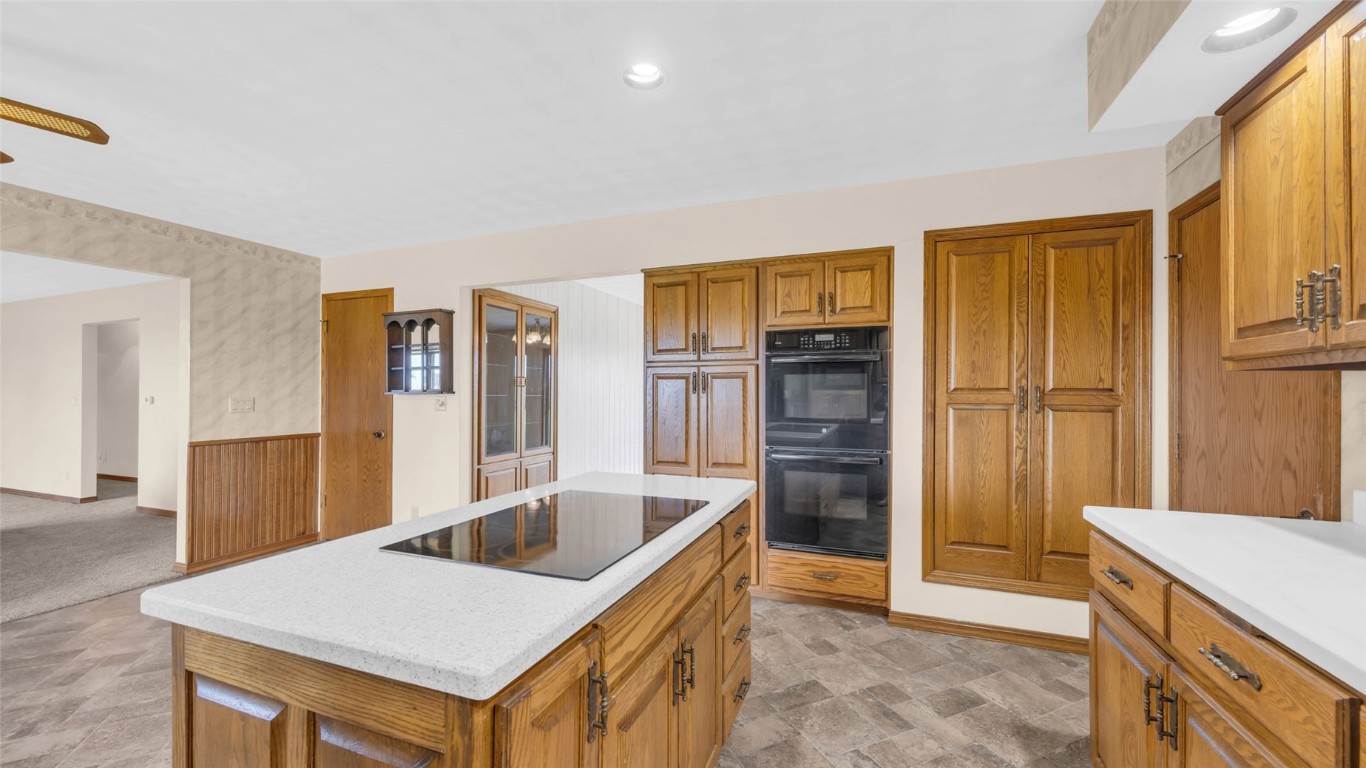 5589 22nd Avenue Trail Vinton IA 52349