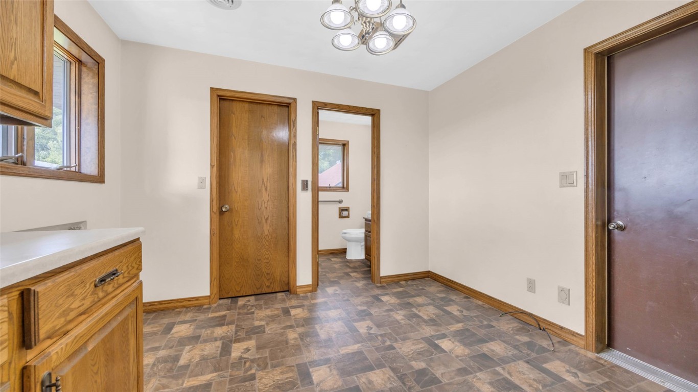 5589 22nd Avenue Trail Vinton IA 52349