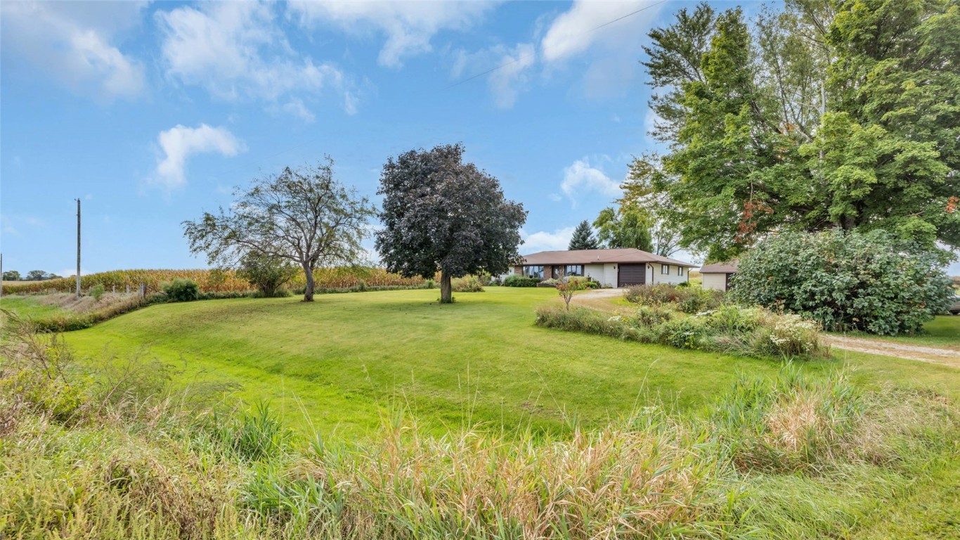 5589 22nd Avenue Trail Vinton IA 52349