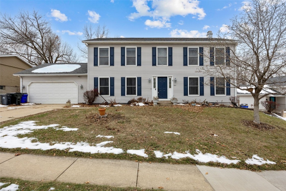 7001 Surrey Drive NE Cedar Rapids IA 52402