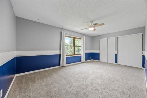 7001 Surrey Drive NE Cedar Rapids IA 52402