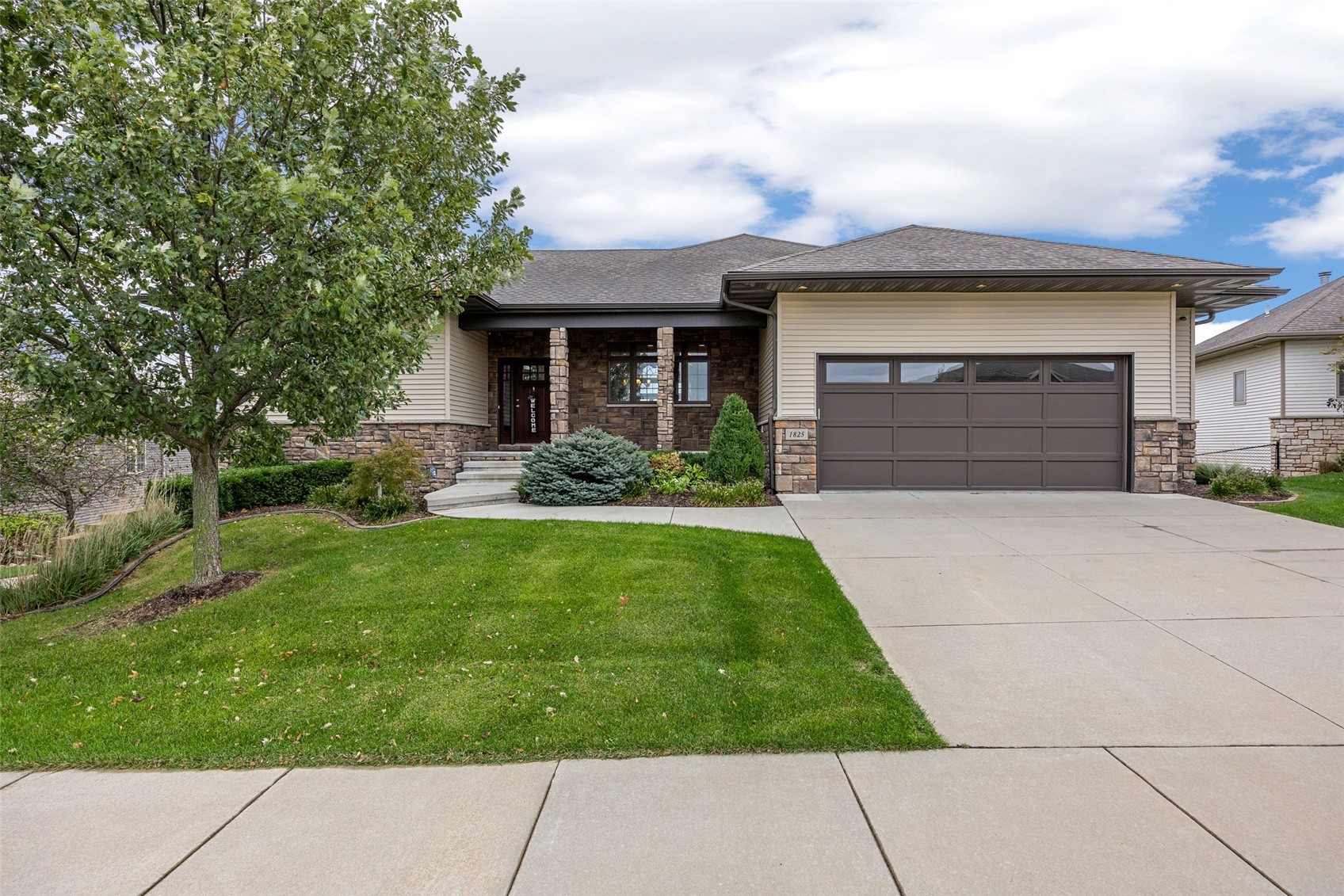 1825 Stone Creek Circle North Liberty IA 52317