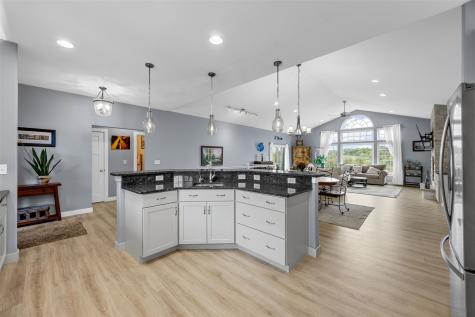 1825 Stone Creek Circle North Liberty IA 52317