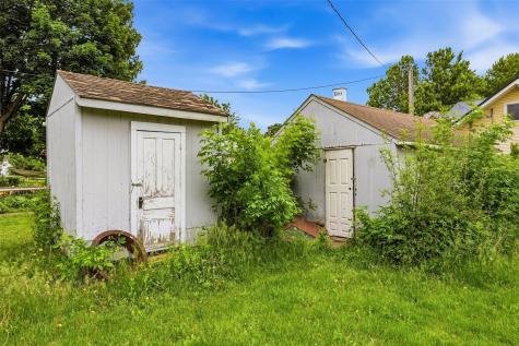 100 W North Street Olin IA 52320