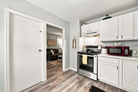 4405 Navajo Drive NE Cedar Rapids IA 52402