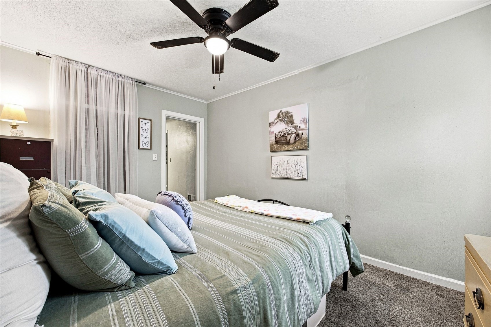 4405 Navajo Drive NE Cedar Rapids IA 52402