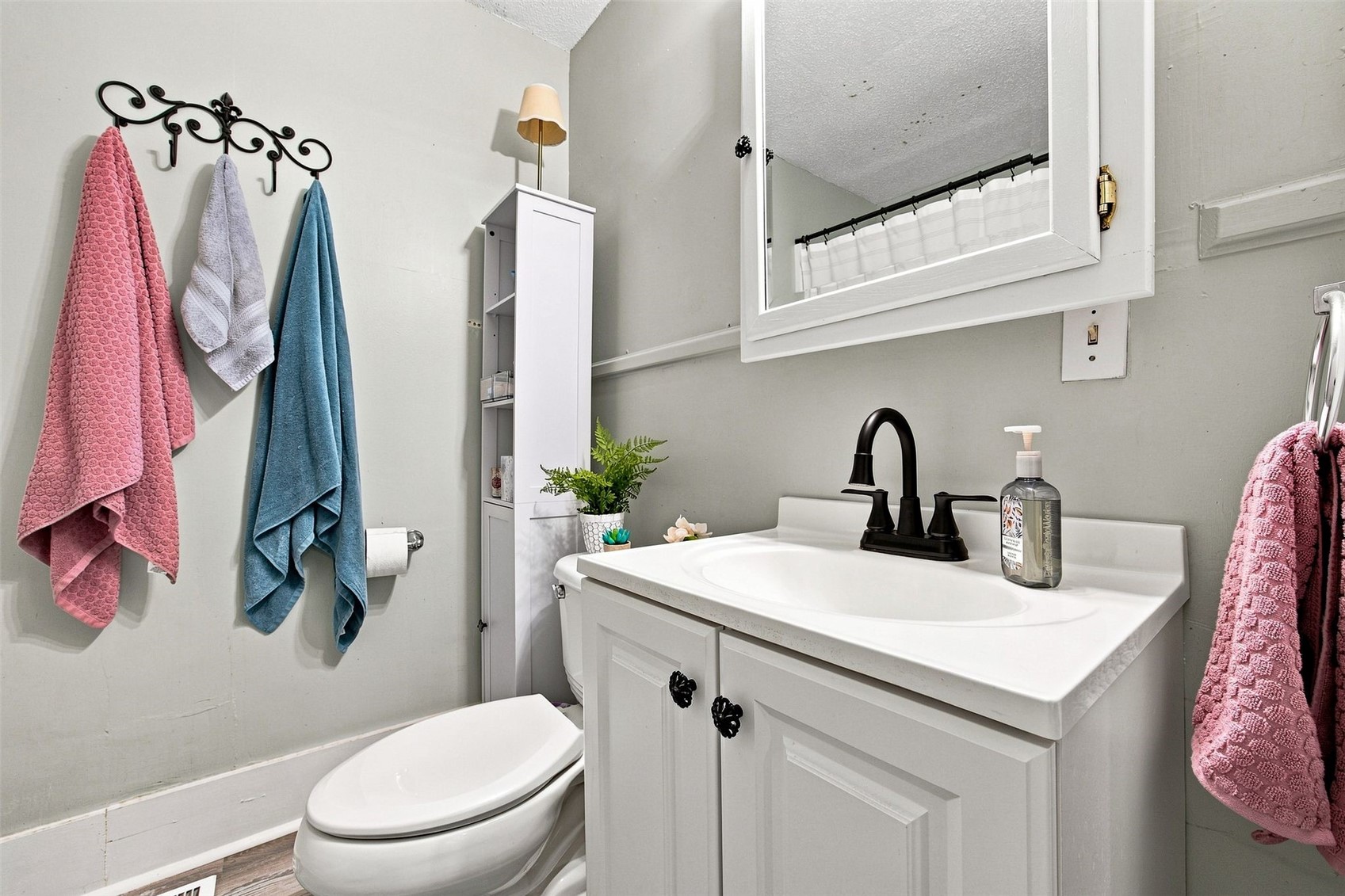 4405 Navajo Drive NE Cedar Rapids IA 52402