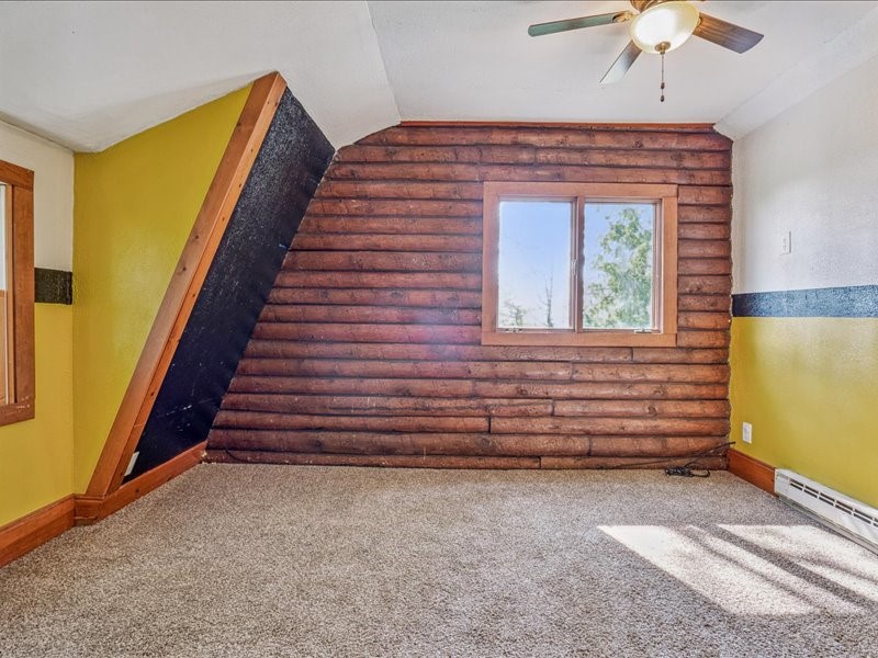 1258 Rollins Road Central City IA 52214