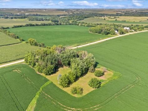 1258 Rollins Road Central City IA 52214