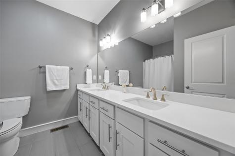 720 Walker Circle Iowa City IA 52245