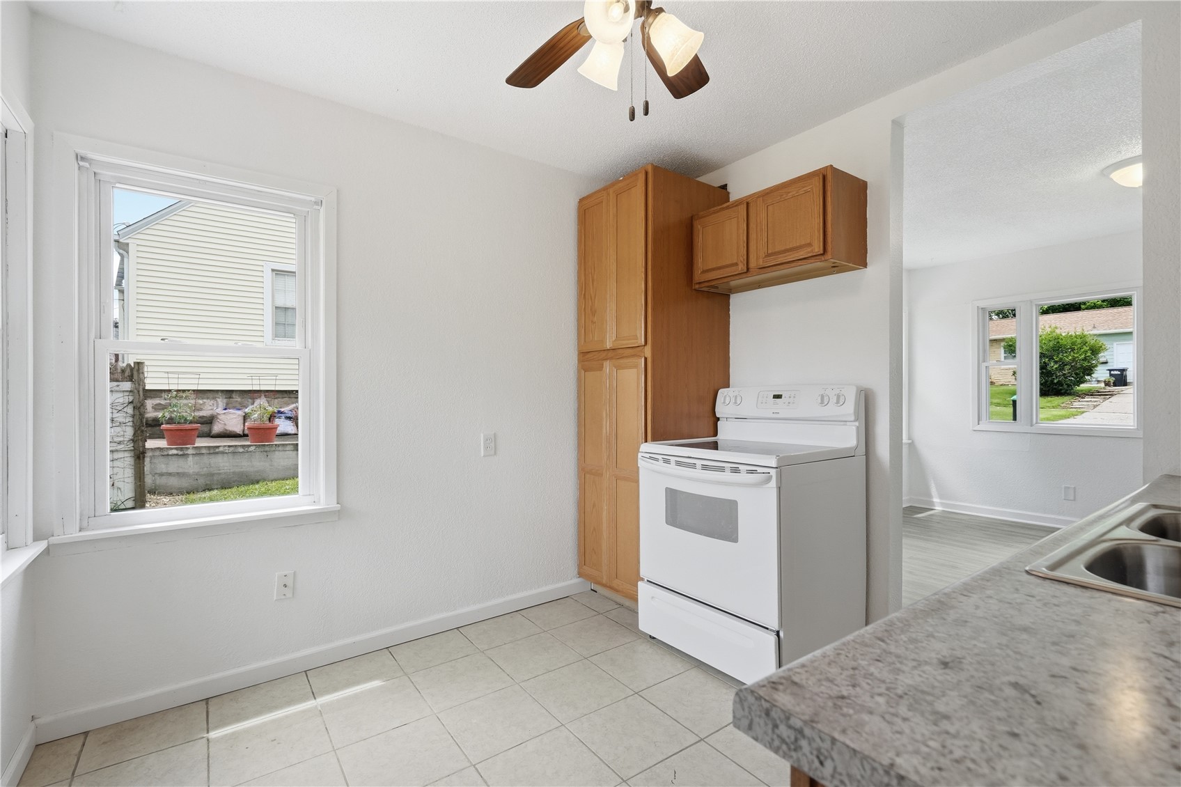 1237 Lincoln Drive Marion IA 52302