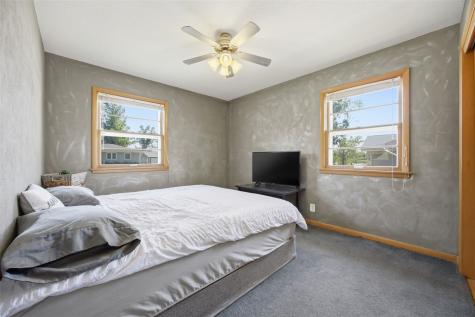 2448 Teresa Drive SW Cedar Rapids IA 52404