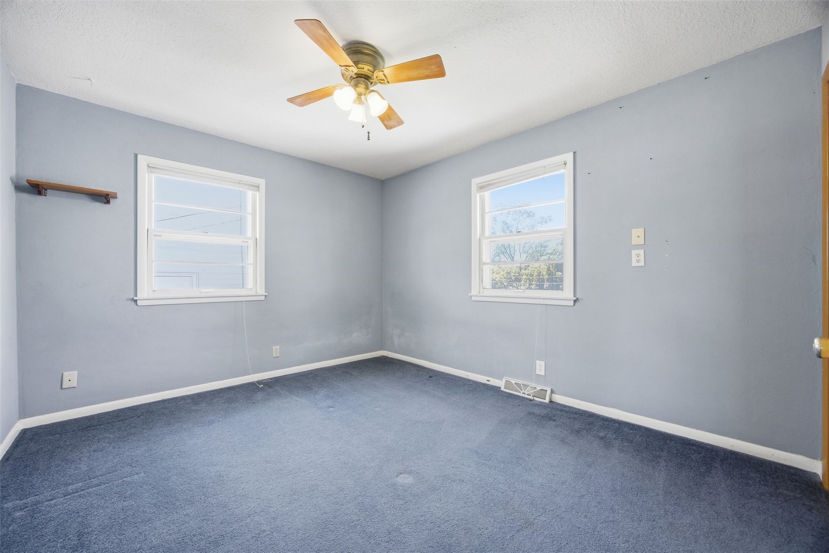 2448 Teresa Drive SW Cedar Rapids IA 52404